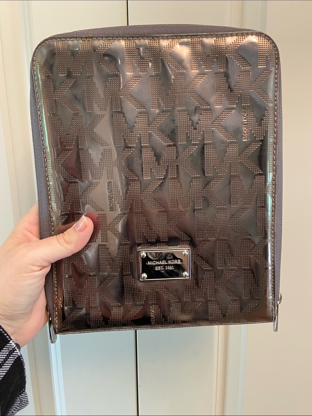 Michael Kors Metallic MK Logo Zip Tablet case
